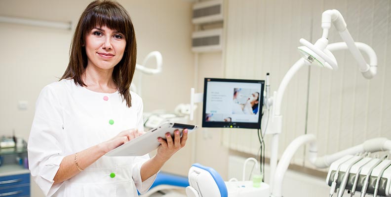 user-friendly website design for dental clinics